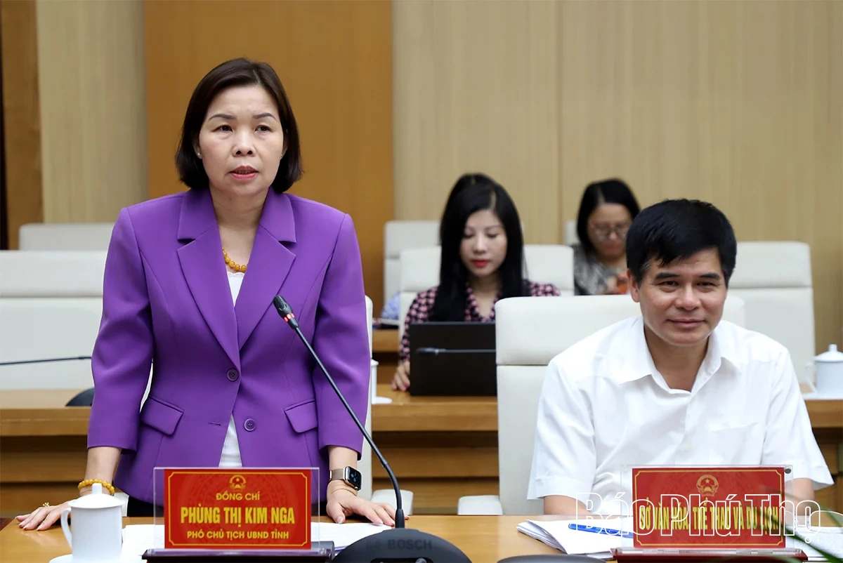 Chủ tịch UBND tỉnh Trần Duy Đông chủ trì hội nghị nghe báo cáo kế hoạch tổ chức Lễ kỷ niệm 72 năm Ngày Bác Hồ về thăm Đền Hùng 