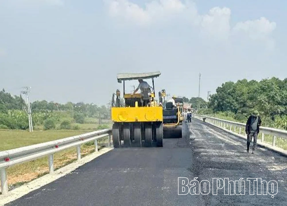 Hùng Việt: Hoàn thiện hạ tầng, tạo đà thu hút đầu tư