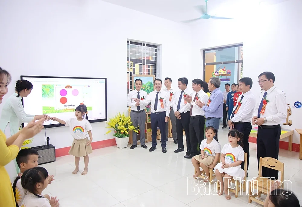 Inauguration of 4 PVEP-Sponsored Projects in Dan Chu Commune