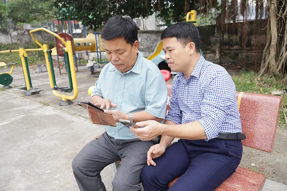 Chuyển đổi số đưa tiện ích đến gần người dân