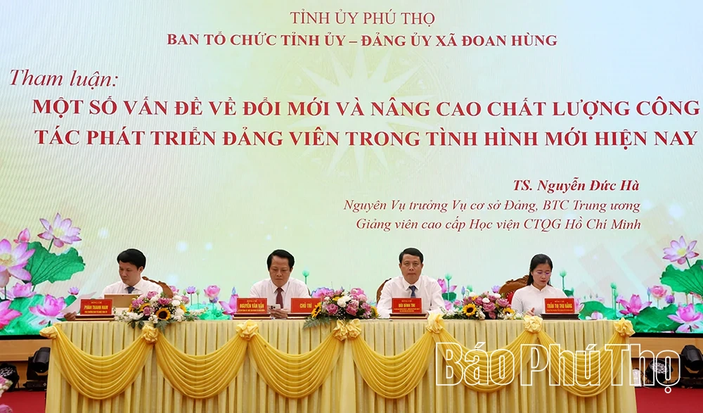 Nâng cao chất lượng sinh hoạt chi bộ, phát triển đảng viên gắn với chuyển đổi số
