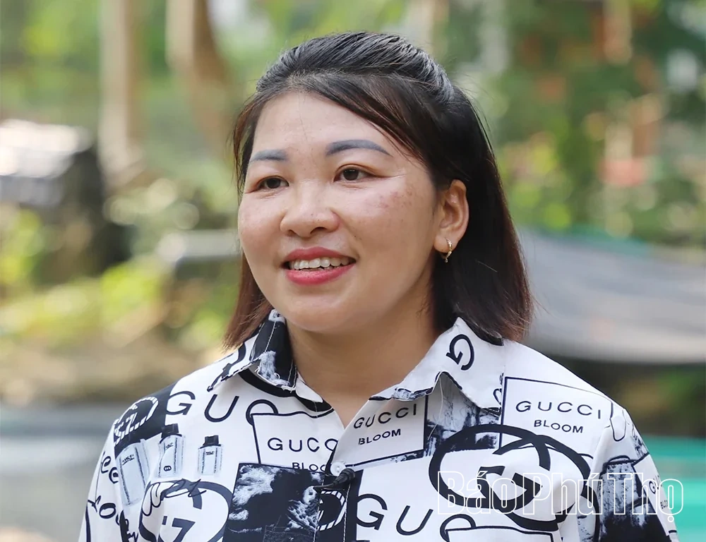 Triệu Thị Thơm - Bí thư chi bộ người Dao tiêu biểu
