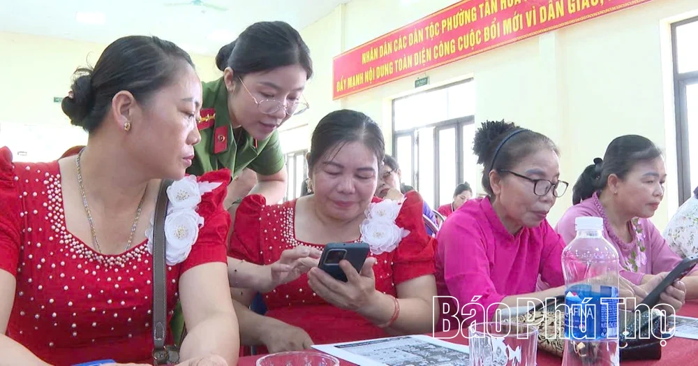 Phụ nữ Đất Tổ bản lĩnh, sáng tạo, làm chủ công nghệ