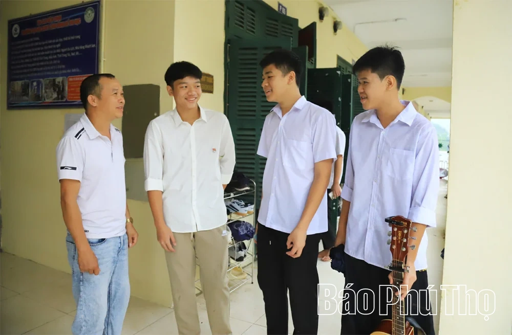 Phòng ngừa thuốc lá cho học sinh dân tộc thiểu số