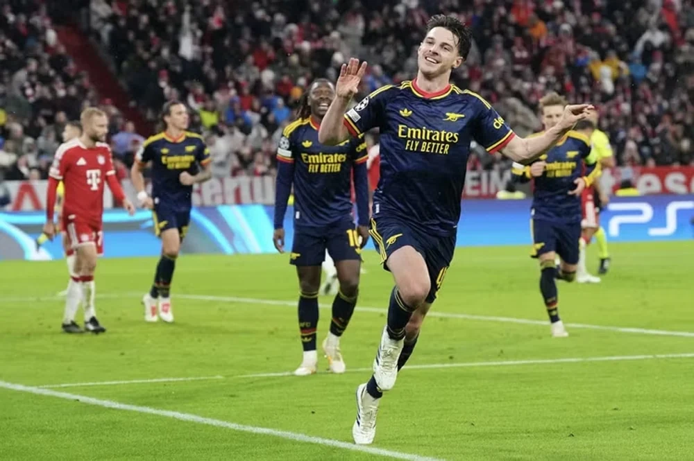 Harry Kane ghi bàn, Bayern Munich vẫn mất điểm trên sân nhà trước Arsenal
