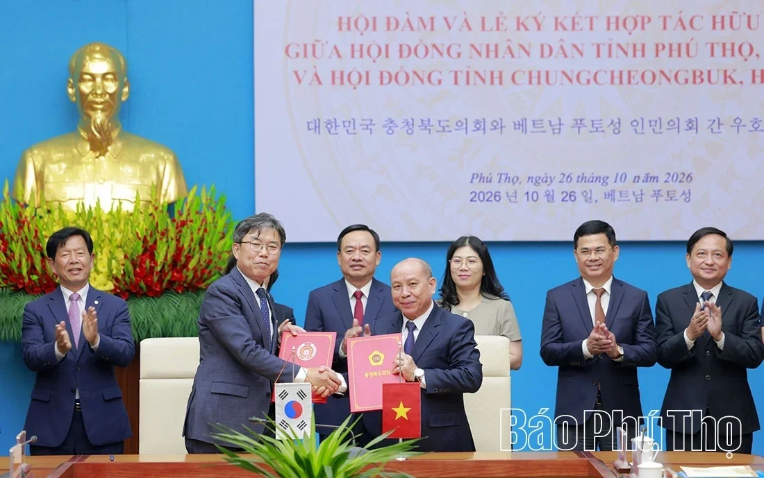 Strengthening Friendly Cooperation Between Phu Tho and Chungcheongbuk Province (South Korea)