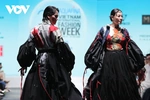 Tuần lễ Thời trang Quốc tế Việt Nam 2025: Mùa thứ 20 đổi mới mạnh mẽ