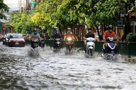 Vùng núi Bắc Bộ duy trì mưa dông, đề phòng lũ quét, sạt lở đất