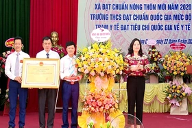 Xã Hoàng Cương đón nhận xã đạt chuẩn Nông thôn mới