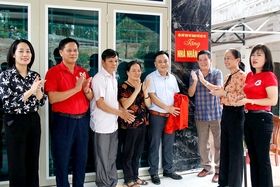 Bàn giao Nhà nhân đạo tại TP Việt Trì