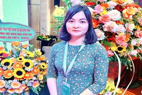 Tác fake Vũ Thị Huyền Trang giành giải người sáng tác con trẻ năm 2022