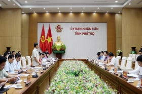 Ban Kinh tế - Ngân sách HĐND tỉnh thẩm tra dự thảo nghị quyết trình tại kỳ họp chuyên đề thứ Hai, HĐND tỉnh khóa XIX