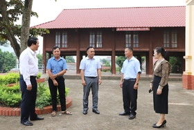 Phát triển đảng ở Văn Miếu