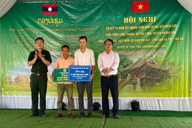 Nghĩa tình đôi bờ Sê Pôn