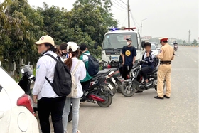 Phạt 978 trường hợp học sinh phạm Luật Giao thông đường bộ