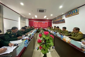 Đoàn kết xây dựng biên giới Việt Nam - Lào hòa bình, hữu nghị, hợp tác, cùng phát triển