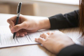 Làm sao để có một CV sáng tạo nhưng không quá đà?