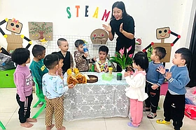Chính sách miễn học phí: Cơ hội mới cho giáo dục công và dân lập