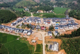 Để người dân vùng sạt lở an cư lạc nghiệp