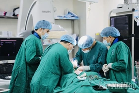 Phẫu thuật hybrid - mang lại mang lại hy vọng mới cho bệnh nhân