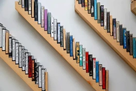 Các ngôi sao đang mang băng cassette trở lại thị trường âm nhạc