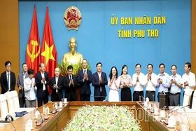Chủ tịch UBND tỉnh Trần Duy Đông tiếp và làm việc với lãnh đạo Công ty Ô tô Toyota Việt Nam