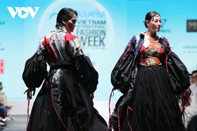 Tuần lễ Thời trang Quốc tế Việt Nam 2025: Mùa thứ 20 đổi mới mạnh mẽ