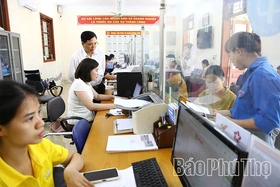 Xã Đà Bắc triển khai chính quyền địa phương 2 cấp phục vụ Nhân dân