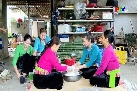 Giữ nghề truyền thống, tạo sinh kế bền vững cho phụ nữ nông thôn