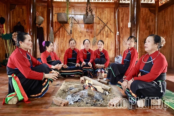 Gìn giữ và phát huy bản sắc văn hoá độc đáo của đồng bào Cao Lan ở làng Ngọc Tân