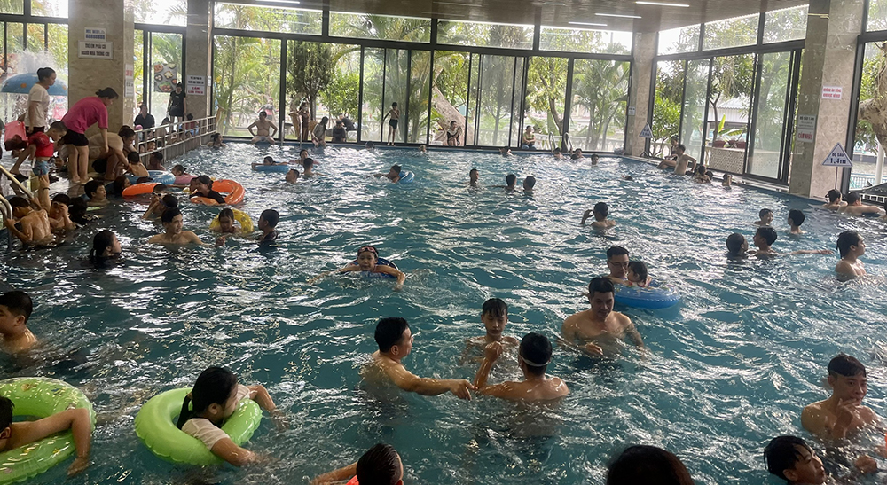 Các mặt hàng và dịch vụ hút khách khi thời tiết nắng nóng