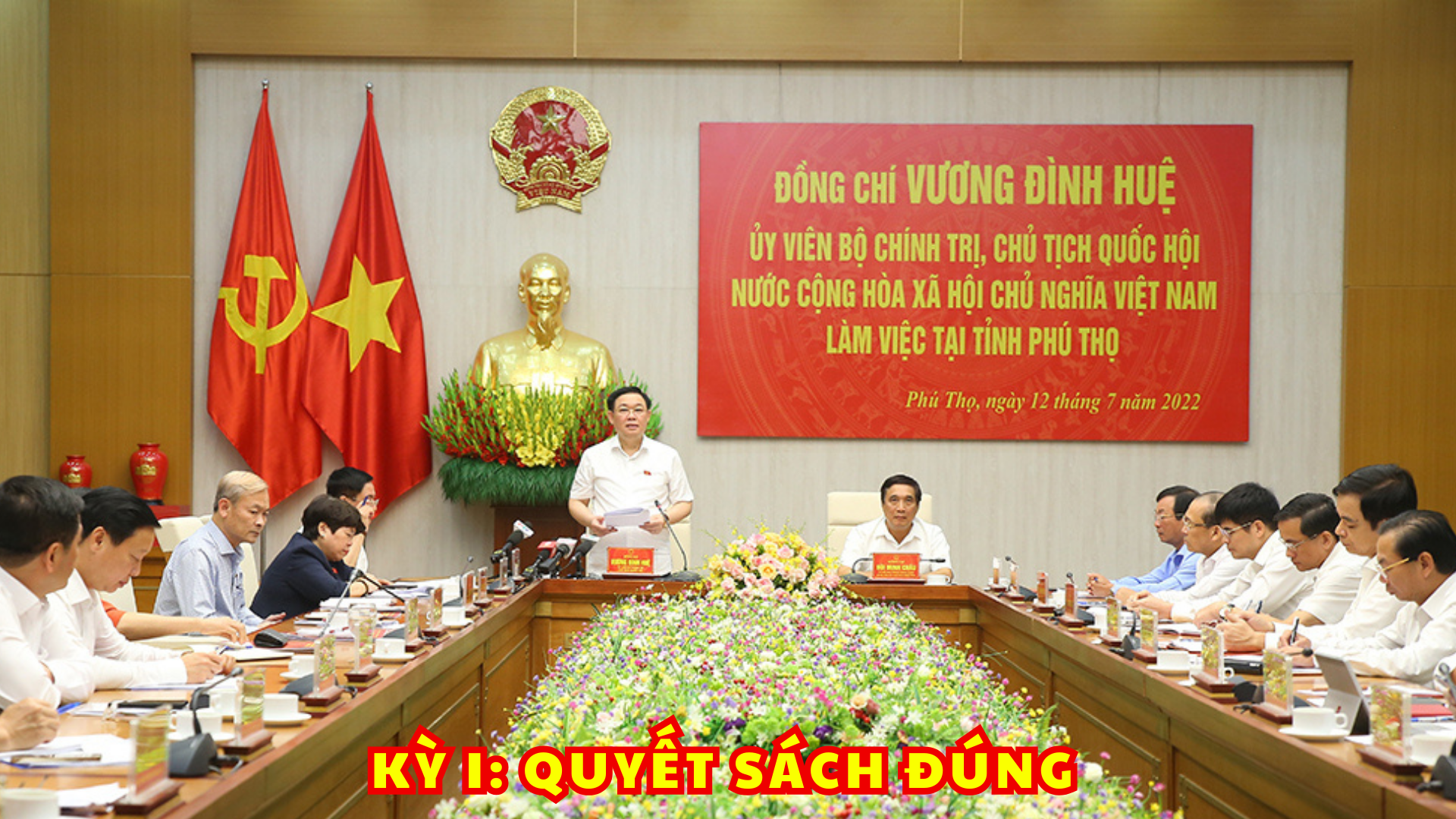 Đột phá tạo đà phát triển