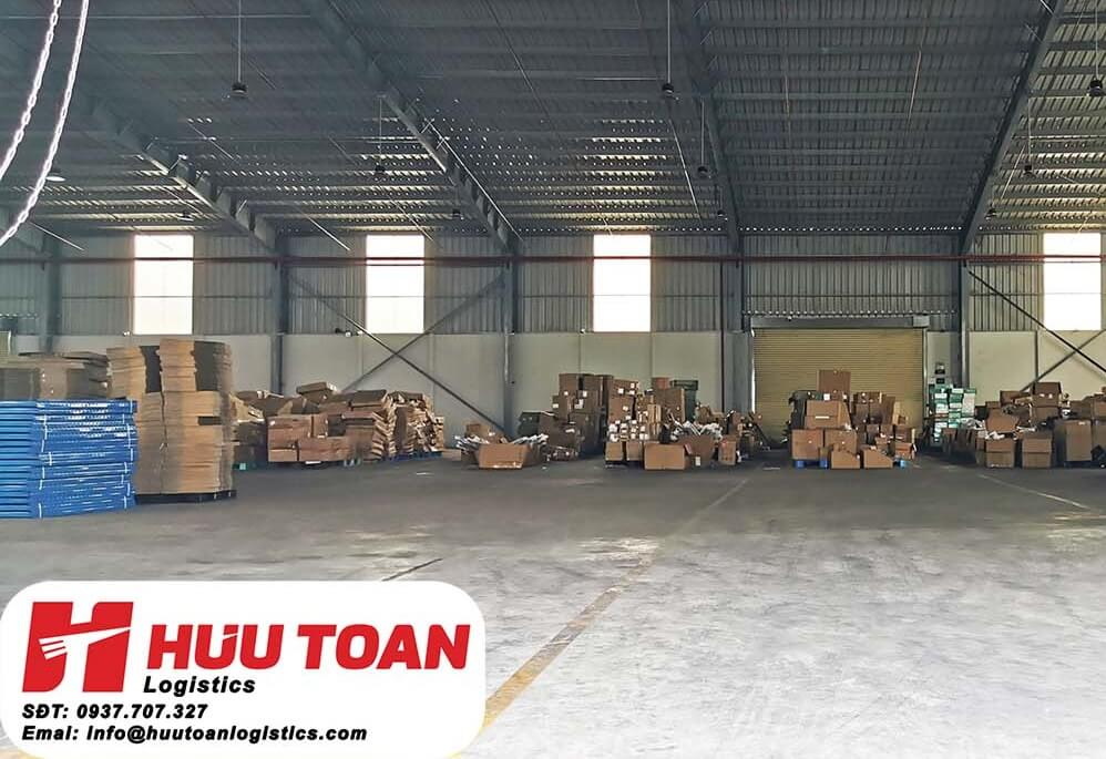 Thuê kho thương mại điện tử để bán hàng online ngày càng “hot”