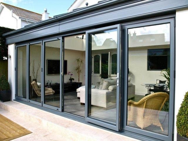 Công ty Việt Phong chiếm lĩnh thị trường cửa nhôm xingfa tại Hà Nội