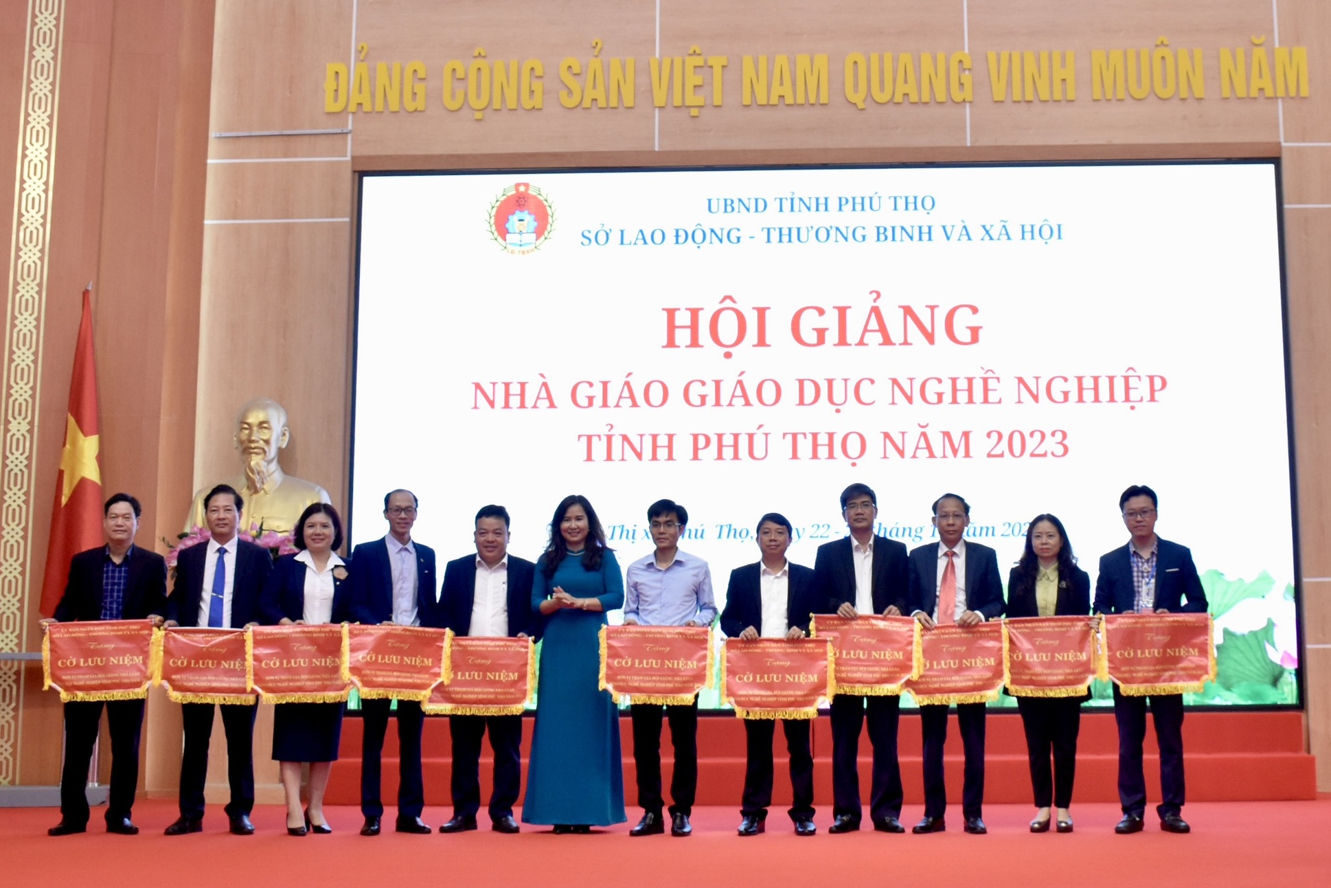 Khai mạc Hội giảng Nhà giáo giáo dục nghề nghiệp