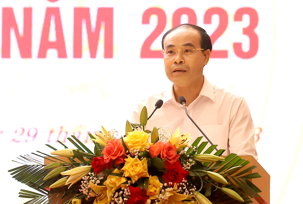 Hội nghị thông tin thời sự năm 2023