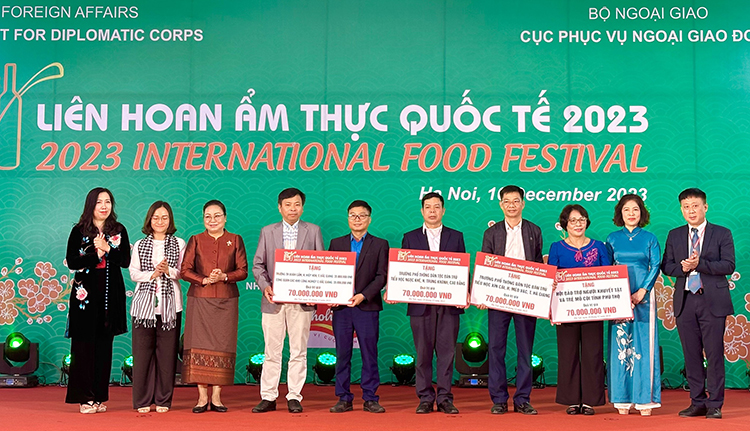 Nông sản Phú Thọ được giới thiệu tại Liên hoan Ẩm thực quốc tế 2023