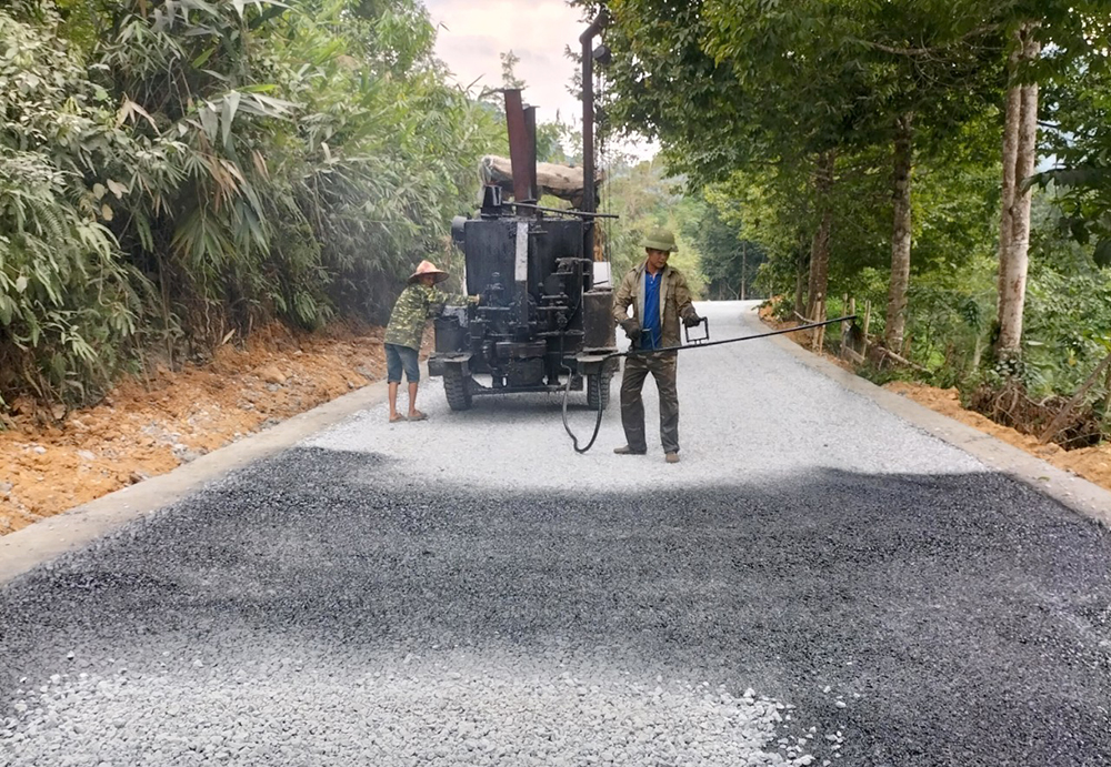 Speeding up the construction progress of renovating and upgrading provincial road no. 316H