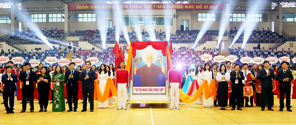 The 19th Phu Dong Provincial Sports Festival kicks off