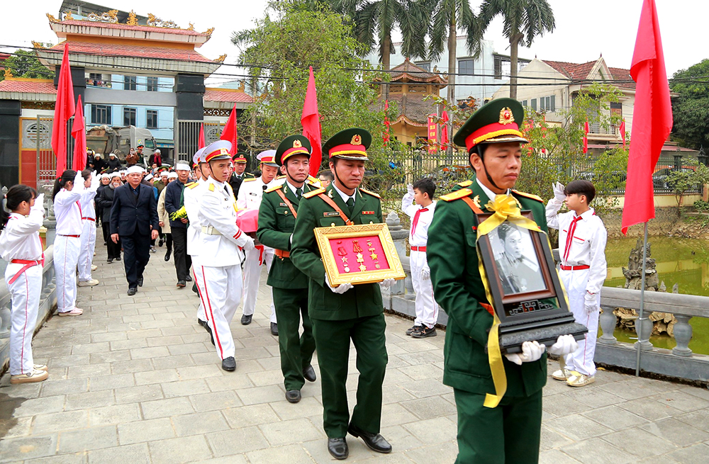 Đón nhận, truy điệu và an táng hài cốt liệt sĩ