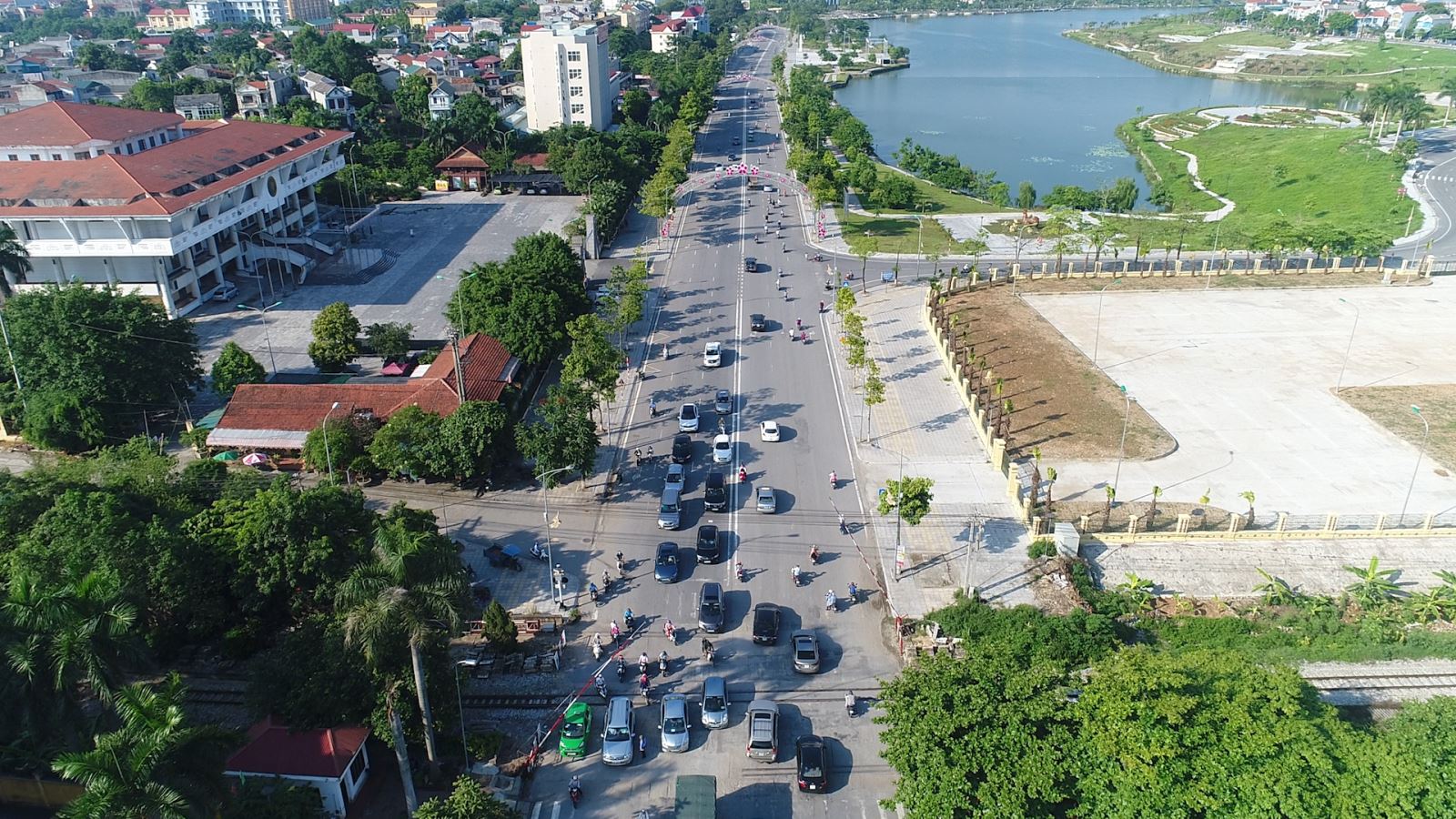 Chung sức đồng lòng khuyến học, khuyến tài