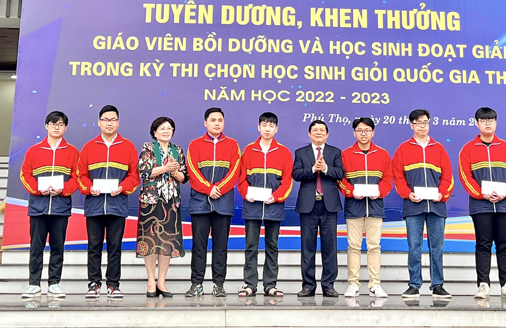 Xây dựng và phát triển xã hội học tập, học tập suốt đời là xu thế của thời đại