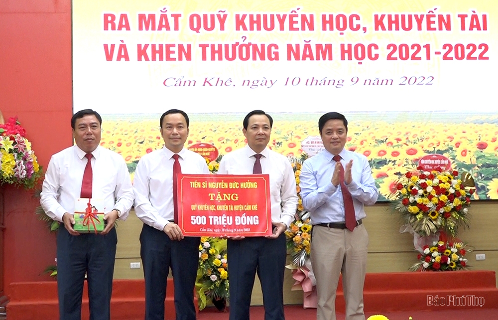 Điểm sáng trong phong trào khuyến học, khuyến tài ở Cẩm Khê