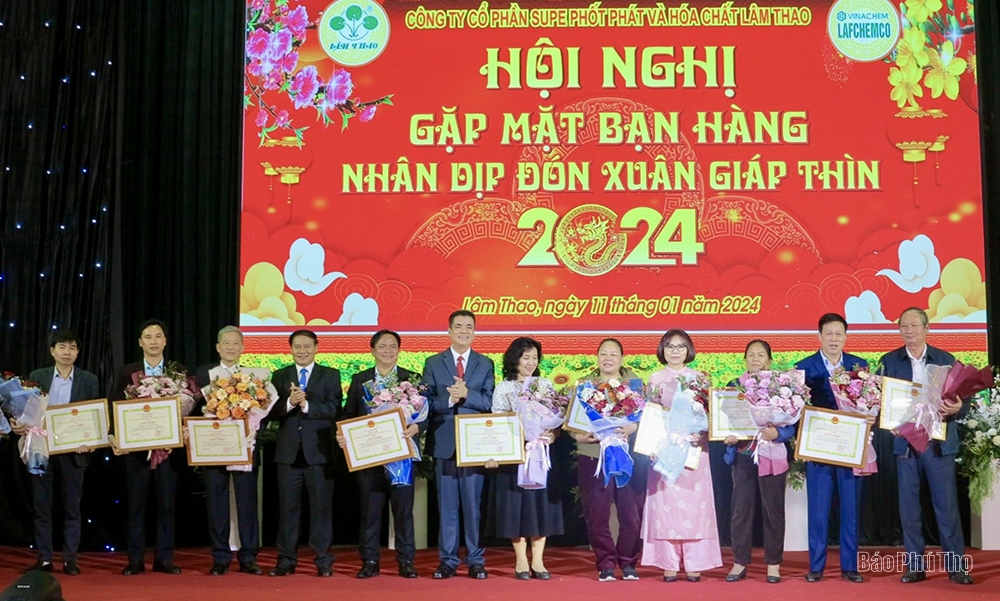 Công ty cổ phần Supe phốt phát và hóa chất Lâm Thao gặp mặt bạn hàng năm 2024