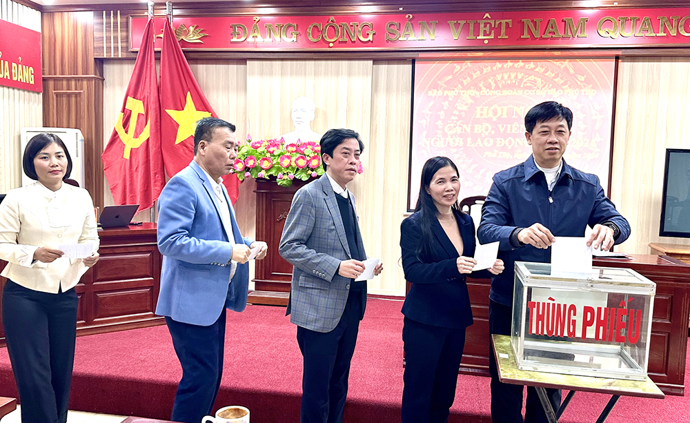 Hội nghị cán bộ công chức, viên chức, lao động Báo Phú Thọ năm 2024