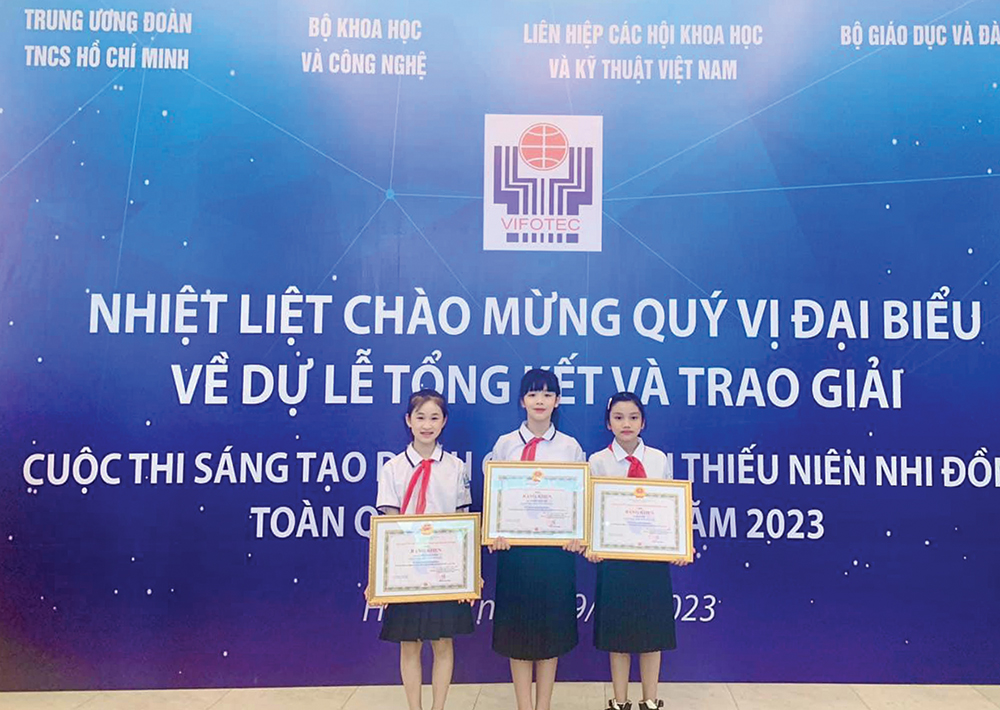 Học hát từ mô hình di sản