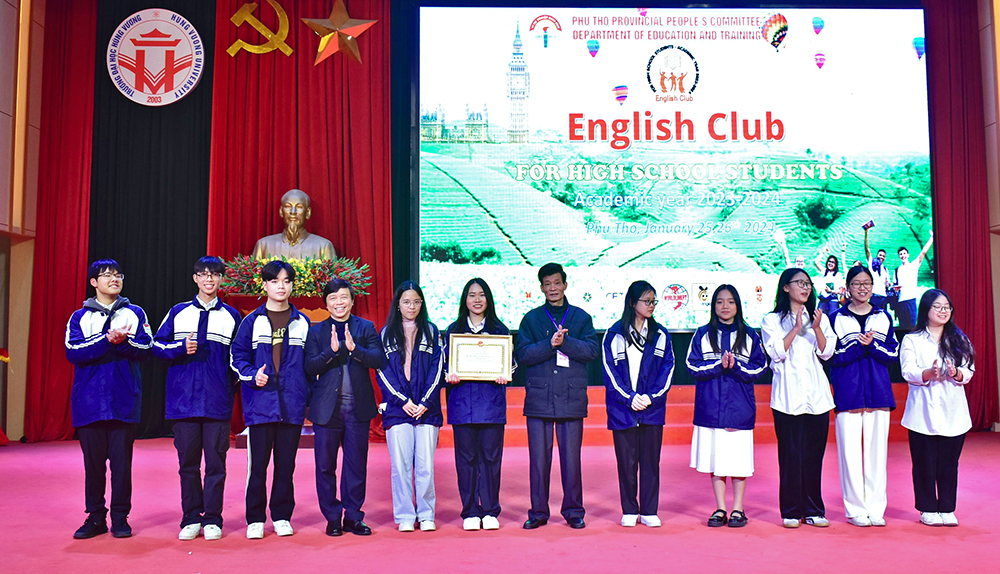 Provincial-level English club exchange for high school students in the 2023 - 2024 school year