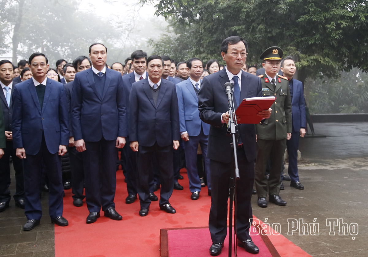 Dâng hương tưởng niệm các Vua Hùng Xuân Giáp Thìn 2024