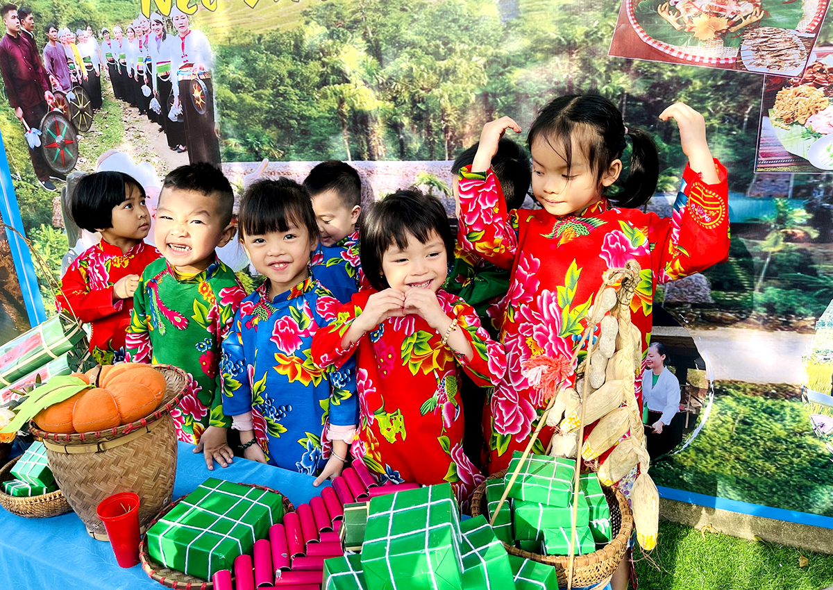 Bustling Tet in our hometown