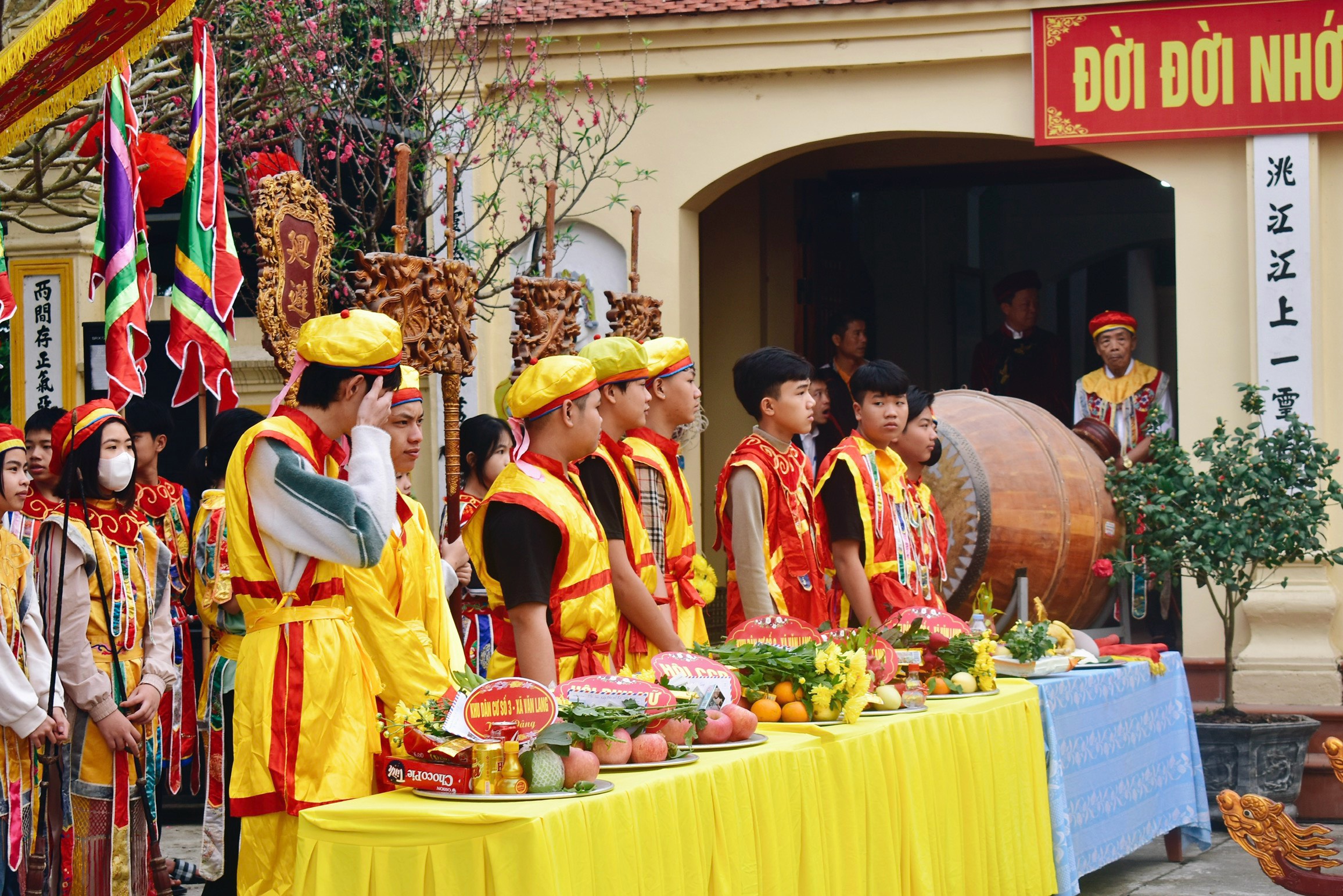 Water procession at Nghe Temple, Dong Communal House